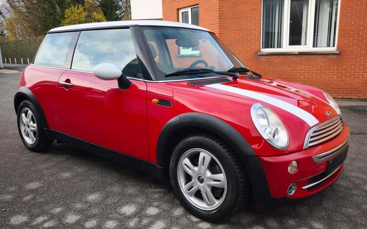 Mini Cooper One 1,6 Benzine/ Airco/Keuring, Auto's, Mini, Bedrijf, Te koop, Cooper, ABS, Airbags, Airconditioning, Bluetooth, Boordcomputer
