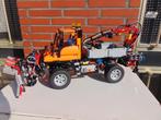 LEGO 8110 Mercedes Unimog U400, met kraan en met sneeuwploeg, Kinderen en Baby's, Ophalen of Verzenden, Zo goed als nieuw, Complete set