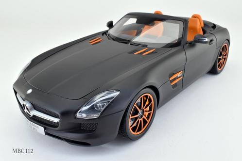 1/18 Mercedes SLS IAA 2011 - Minichamps, Hobby en Vrije tijd, Modelauto's | 1:18, Zo goed als nieuw, Auto, MiniChamps, Ophalen of Verzenden