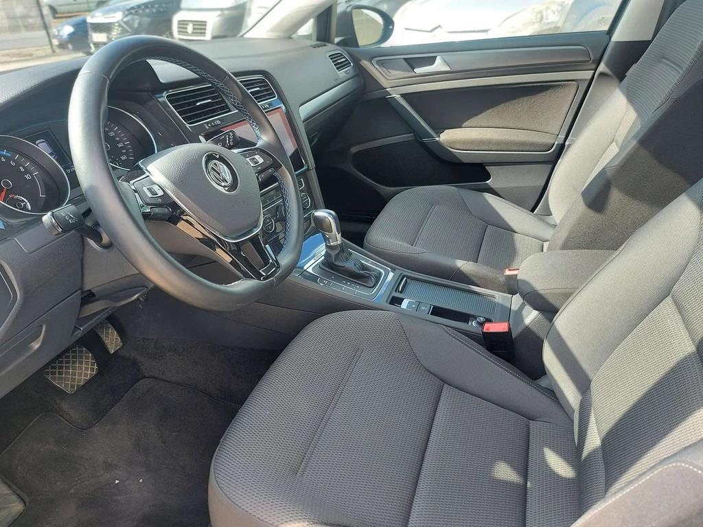Volkswagen e-Golf e-Golf 35.8kWh (bj 2019, automaat), Gebruikt, 136 pk, USB, 5 deurs