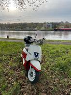 Scooter 125cc Peugeot django 2020, Vélos & Vélomoteurs, Enlèvement, Comme neuf