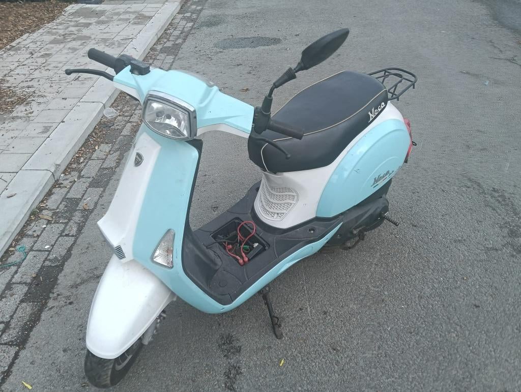 neco lola scooter, Vélos & Vélomoteurs, Cyclomoteurs | Marques Autre, Utilisé, Enlèvement