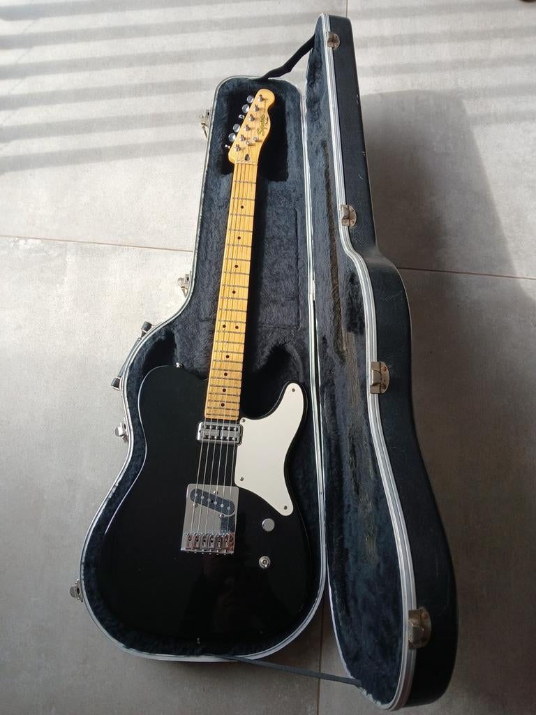 Squier telecaster cabronita avec coffre fender 90', Musique & Instruments, Instruments à corde | Guitares | Électriques, Fender