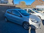 clio 3 diesel marchand export !!!!!!, Auto's, Renault, Particulier, Zilver of Grijs, Te koop, Clio