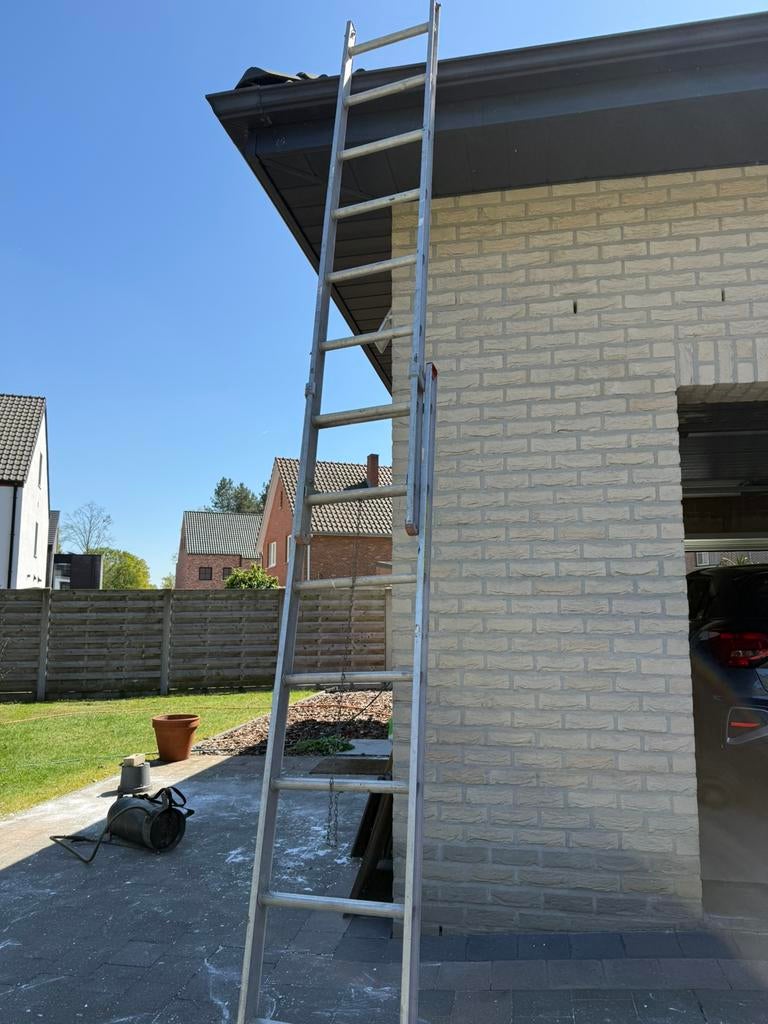 Altrex reformladder 2-delig – werkhoogte  5,5m, Ophalen, Gebruikt