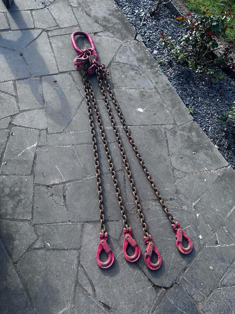 ELINGUE CHAÎNE 4 BRINS RÉGLABLE AVEC CROCHET, Enlèvement, Comme neuf, Manuelle
