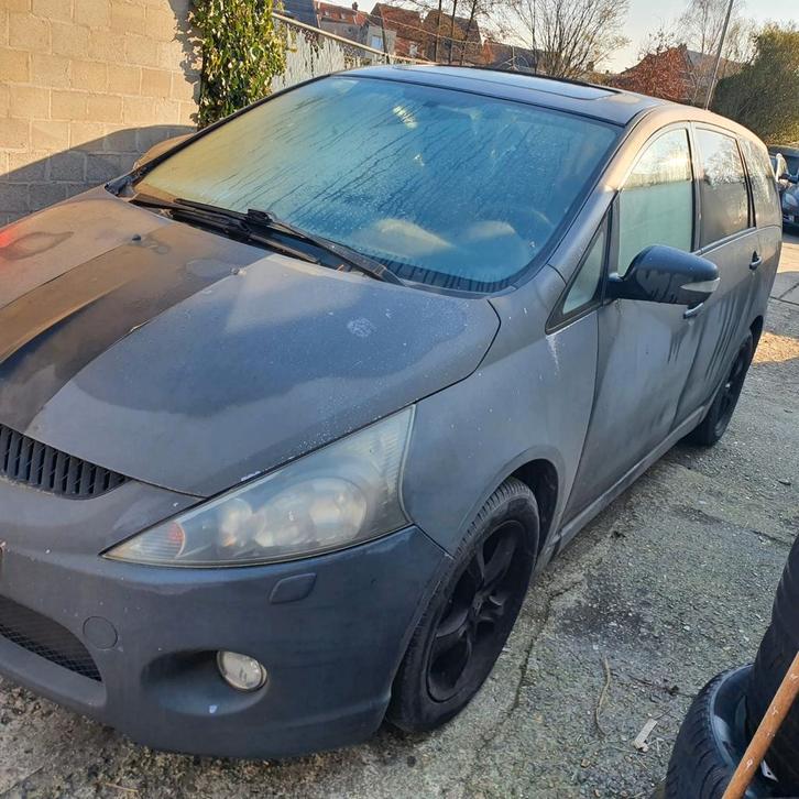 Mitsubishi Grandis//Benzine//Automaat//export Afrika, Autos, Mitsubishi, Entreprise, Achat, Grandis, ABS, Airbags, Air conditionné