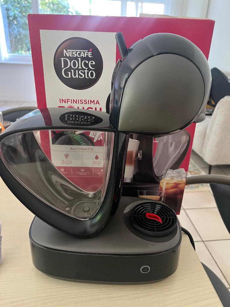 Dolce Gusto, Ophalen, Koffiepads en cups, 10 kopjes of meer, Koffiemachine