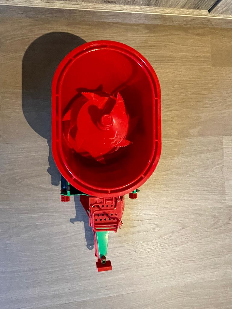 Bruder voedermengwagen, Ophalen, Zo goed als nieuw