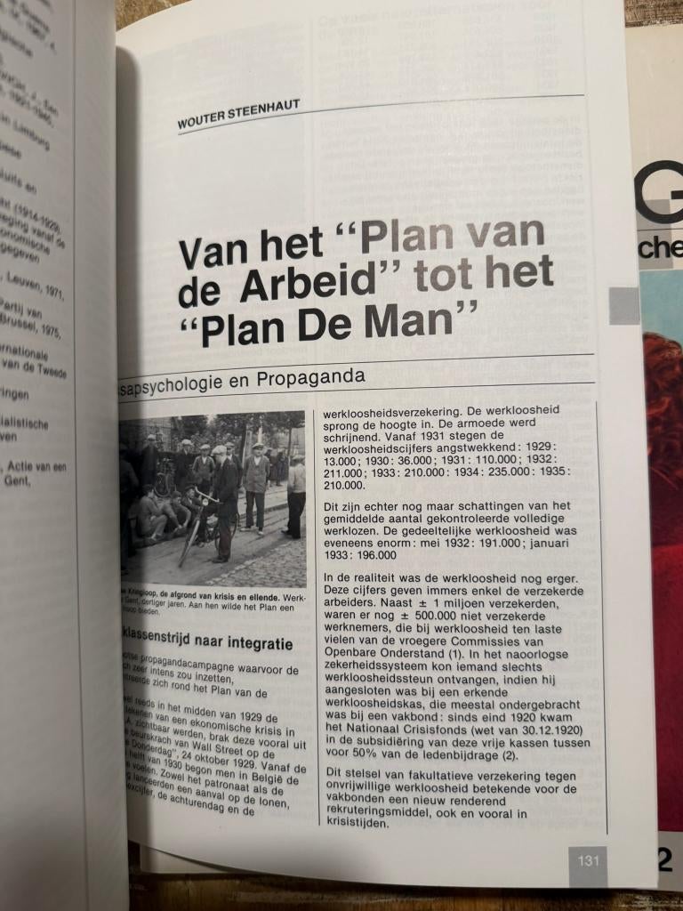 De rode verleiding, een eeuw socialistische affiches 2 dln, Livres, Politique & Société, Enlèvement ou Envoi, Comme neuf, Société