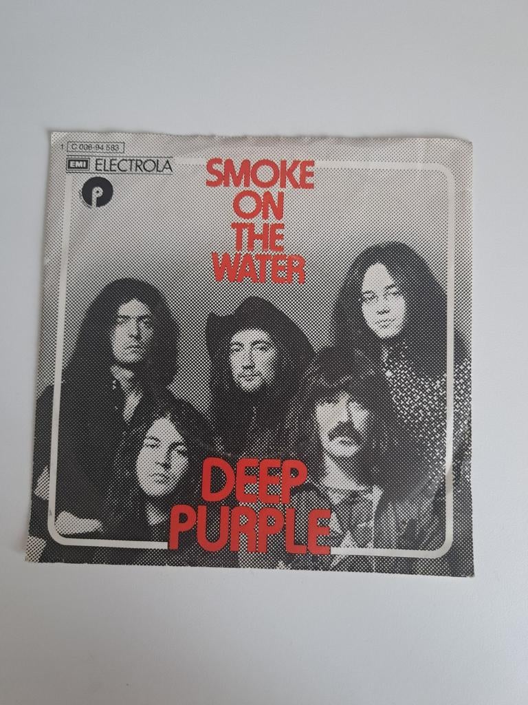 Rare single de 7 pouces Deep Purple avec « smoke on the wate, CD & DVD, Vinyles | Hardrock & Metal, Utilisé, Housse de protection extérieure