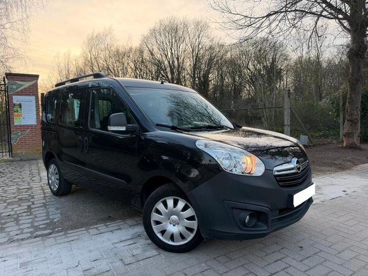 Opel Combo 1.4 Essence — 2018 — 5 sièges (utilitaire léger), Autos, Camionnettes & Utilitaires, Entreprise, Achat, Vitres électriques