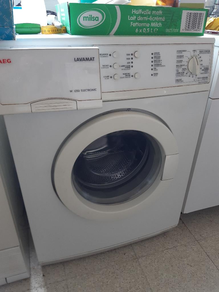 Wasmachine AEG Lavamat W1250 electronic, Elektronische apparatuur, Wasmachines, Gebruikt, 4 tot 6 kg, Minder dan 1200 toeren, Ophalen