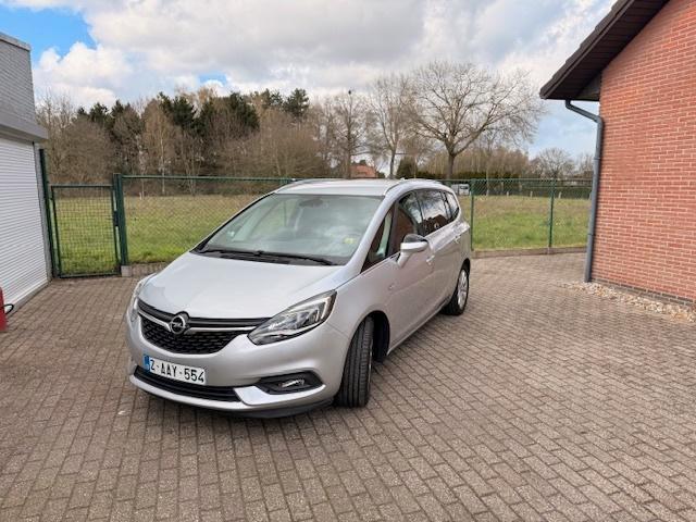 Opel zafira benzine, Autos, Opel, Entreprise, Achat, Zafira, ABS, Caméra de recul, Airbags, Bluetooth, Ordinateur de bord, Verrouillage central