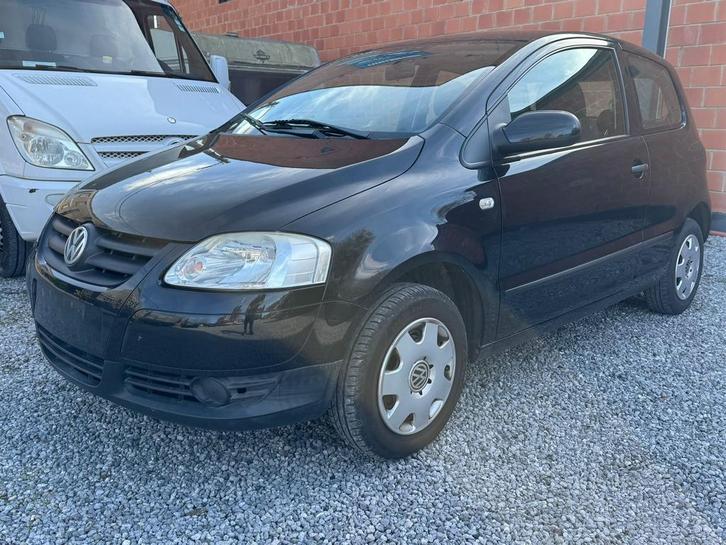 Volkswagen fox, Autos, Volkswagen, Entreprise, Fox, ABS, Alarme, Verrouillage central, Vitres électriques, Radio, Essence, Euro 4