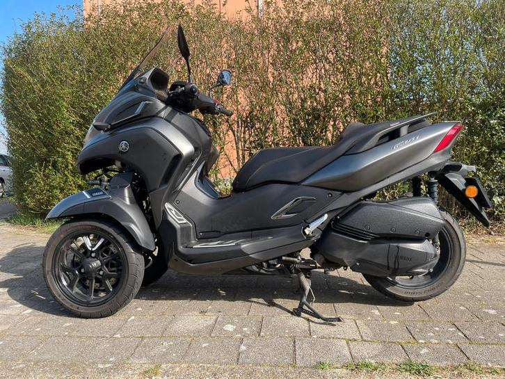 Yamaha Tricity 300 met extra uitrusting, Fietsen en Brommers, Scooters | Yamaha, Gebruikt, Overige modellen, Benzine, Ophalen