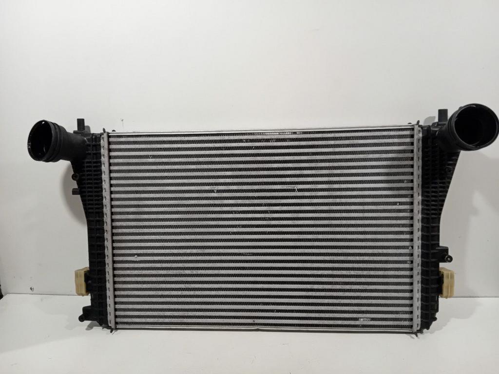 Intercooler radiateur Volkswagen Tiguan, Onderdelen@venauto.nl, Van der Ven Autorecycling B.V., Ettenseweg 76, 4706 PB Roosendaal, The Netherlands