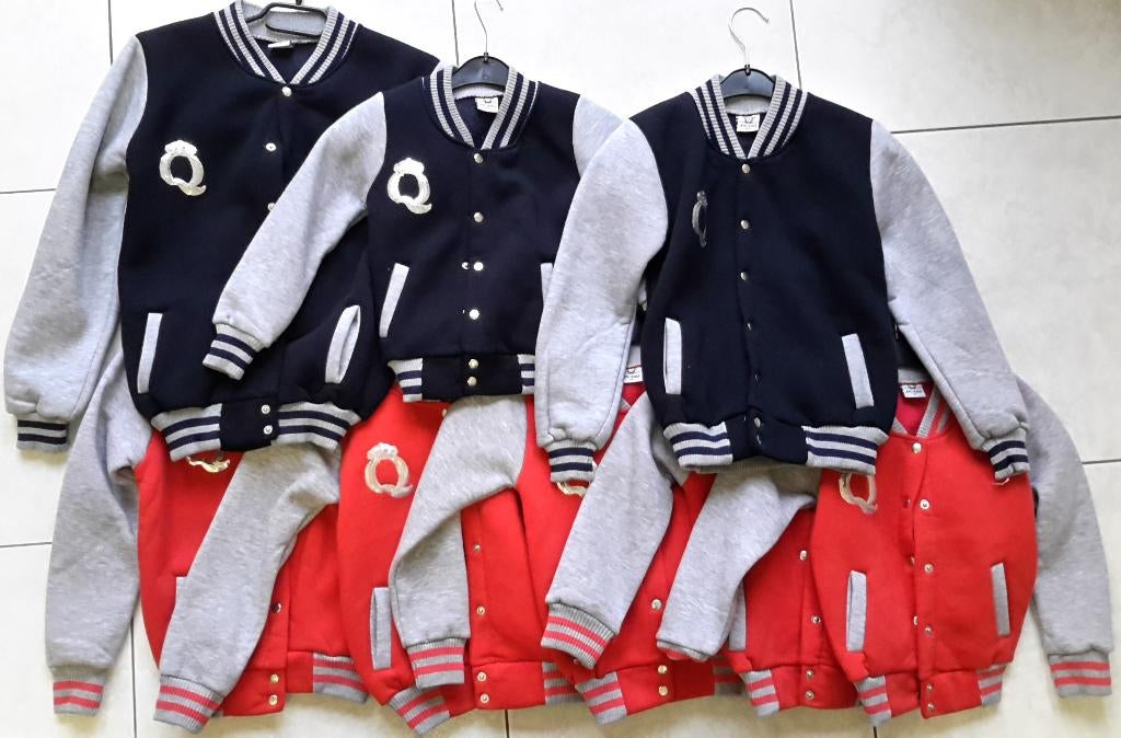 Lot / partij sweaterjassen kinderen ( NIEUW ), Enfants & Bébés, Paquets de vêtements pour enfants, Neuf, Enlèvement ou Envoi