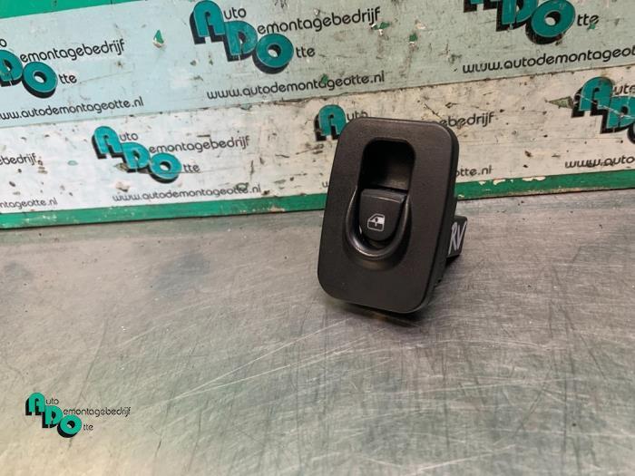 Commutateur vitre électrique d'un Lancia Y(Psilon), Autos : Pièces & Accessoires, Tableau de bord & Interrupteurs, Lancia, Utilisé