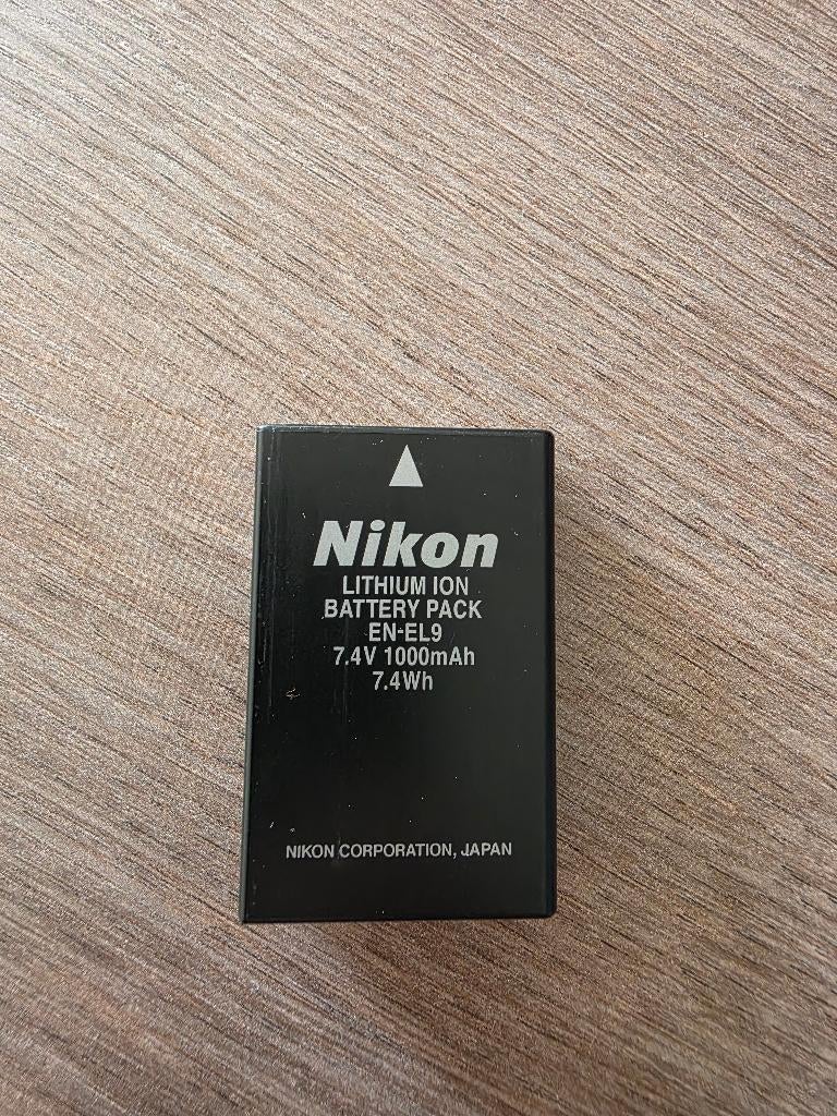 Nikon EN-EL9-batterij, Audio, Tv en Foto, Fotocamera's Digitaal, Ophalen of Verzenden, Gebruikt, Spiegelreflex, Nikon