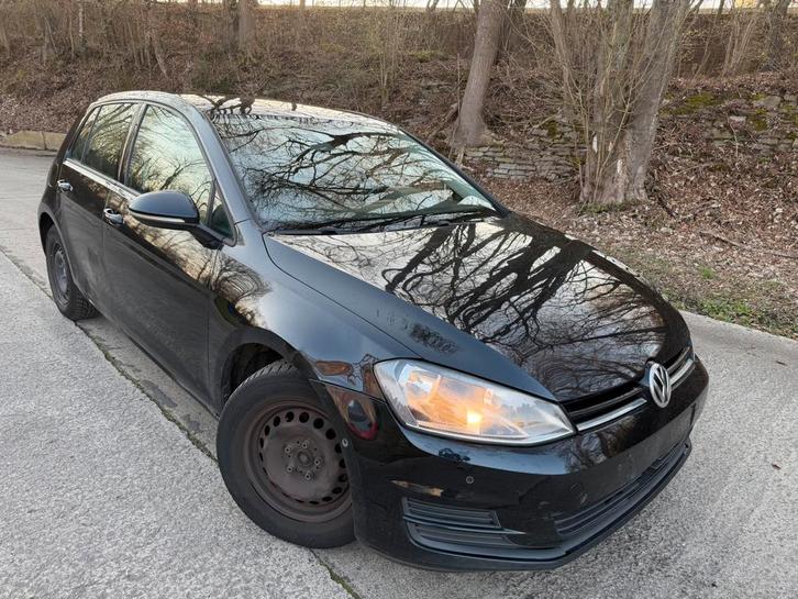 Vw Golf 7 1.2 TSI boite DSG 2016 euro 5b clim navi, Autos, Volkswagen, Particulier, Golf, Alarme, Essence, Euro 6, Hatchback, 5 portes