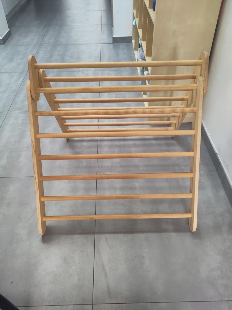 Brubi houten klimdriehoek - Pikler driehoek met glijbaan., Enfants & Bébés, Jouets | Jouets en bois, Utilisé, Enlèvement