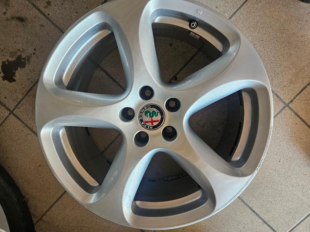 Jantes alfa 18 pouces, Autos : Pièces & Accessoires, Enlèvement, 18 pouces, Jante(s)