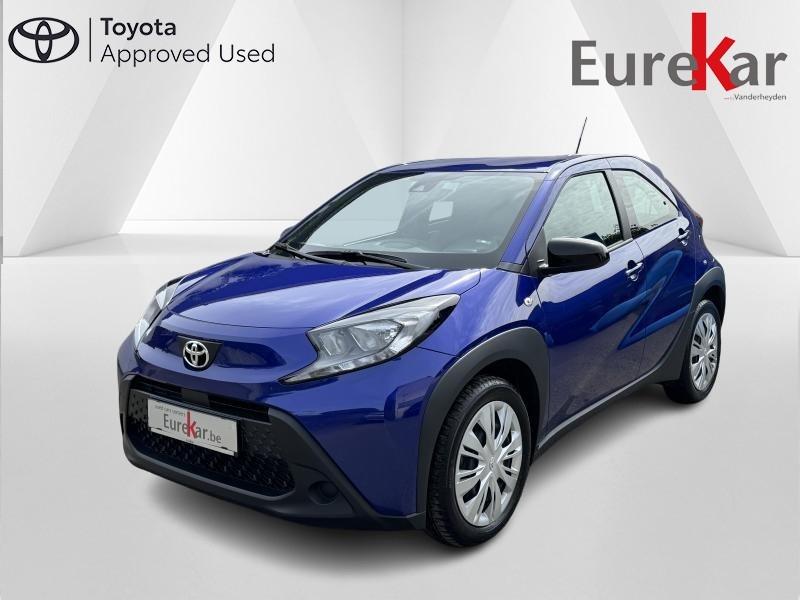 Toyota Aygo X X-PLAY, 998 cm³, Euro 6, https://public.car-pass.be/vhr/10c3a681-9f1e-470e-80e1-196154718dbf, Noir