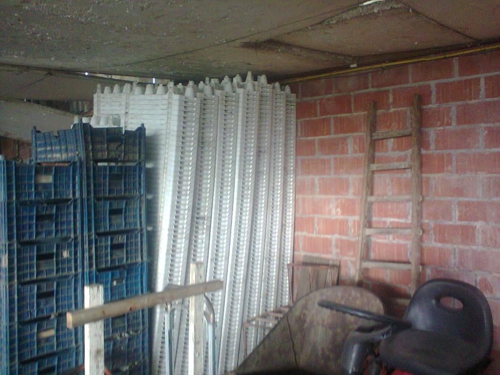 1000 trayplaten 9 gaats, Ophalen, Gebruikt, Minder dan 30 cm, 60 tot 100 cm