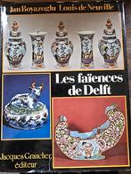 les faïences de Delft ont signé avec la dédicace de l'auteur, Enlèvement ou Envoi