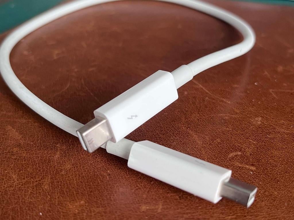 Originele Apple Thunderbolt-kabel, 0,5 m, Computers en Software, Ophalen of Verzenden, Gebruikt