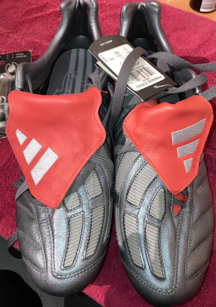 Adidas voetbalschoen Predator Mania 2002 VINTAGE 45 1/3, Enlèvement, Neuf, Chaussures