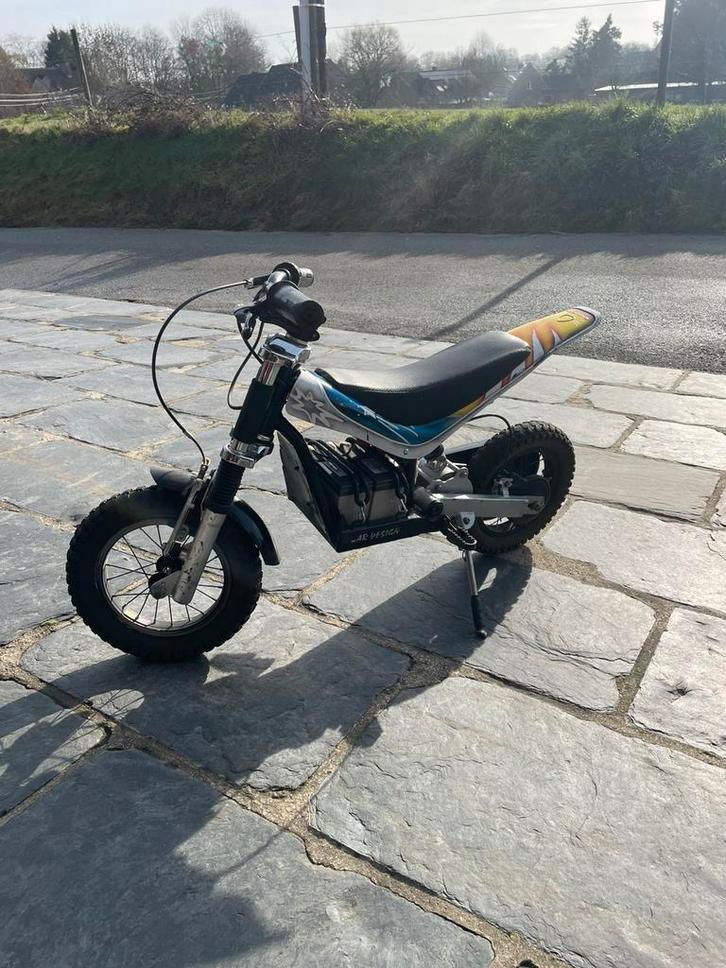 Petite Moto electrique OSET, Vélos & Vélomoteurs, Cyclomoteurs | Cyclomoteurs de cross, Utilisé, Autres marques, Enlèvement