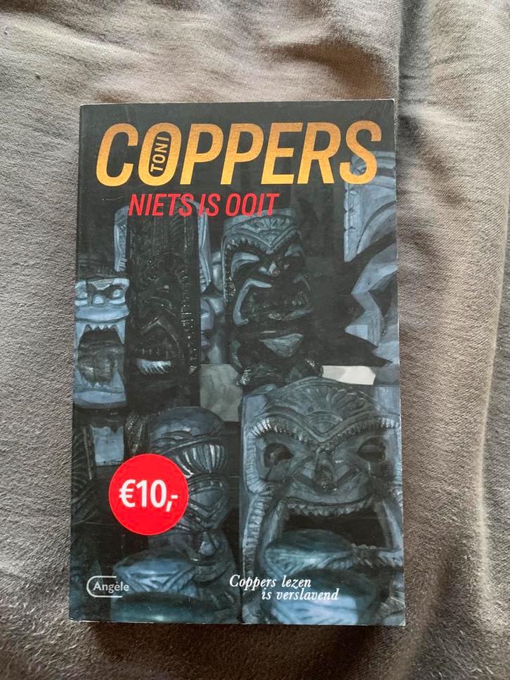 Toni Coppers - Niets is ooit, Livres, Thrillers, Enlèvement ou Envoi