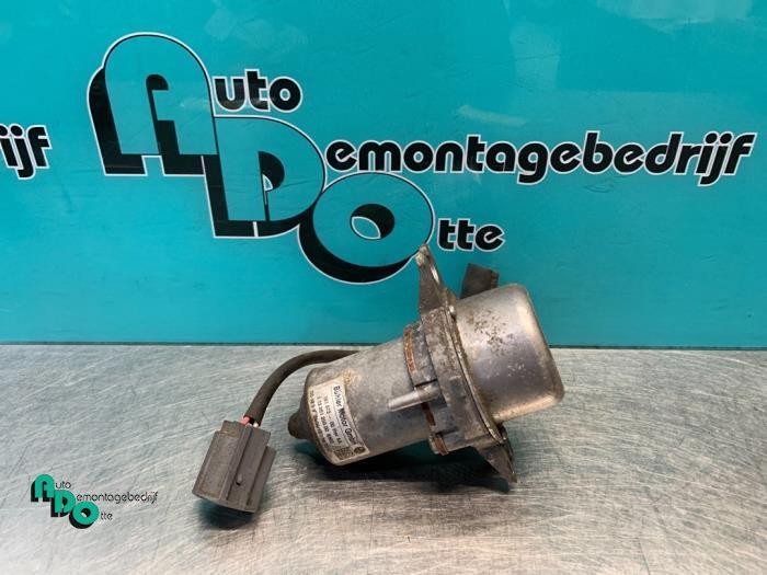 Pompe à vide (essence) d'un Opel Astra (Astra J 10-), Autos : Pièces & Accessoires, Moteurs & Accessoires, Opel, Utilisé, 3 mois de garantie