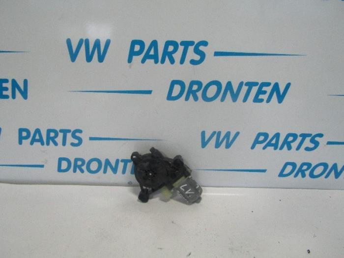 Moteur de vitre portière d'un Volkswagen Golf, Volkswagen, -, 3 mois de garantie, Utilisé