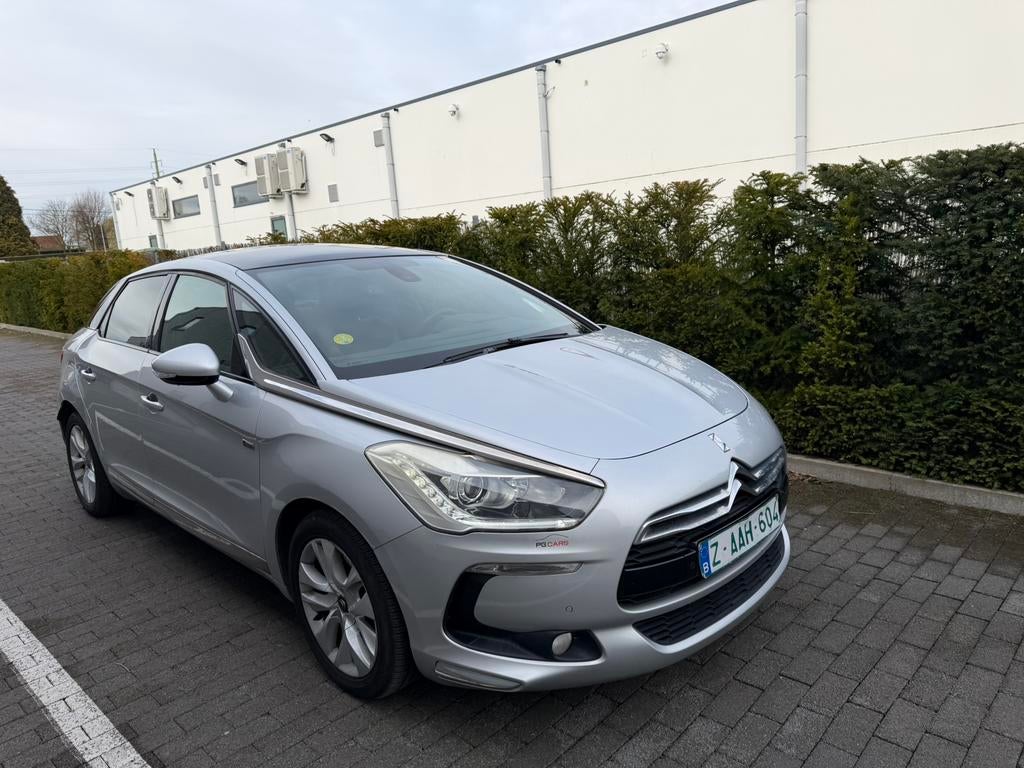 Citroën DS5 HYBRID *** VOLLEDIGE OPTIE ***, Auto's, Automaat, Zwart, 120 kW, Bedrijf