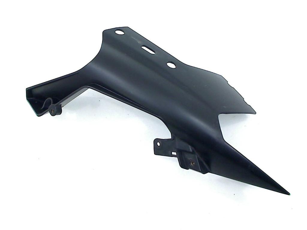 CARÉNAGE SUPÉRIEUR AVANT DROITE KTM (90508002000), Dhr. S. di Majo, Utilisé, Info@cama-motorparts.nl, P.J. Troelstraweg 8 8
3144 CX  MAASSLUIS, NL