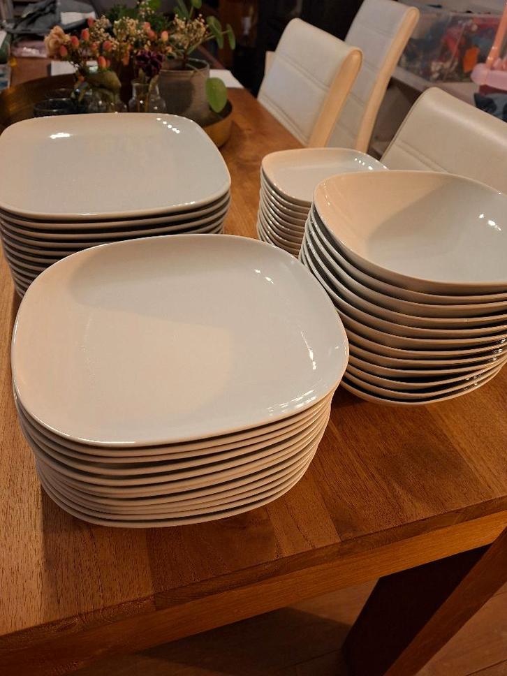 Servies Ikea, Maison & Meubles, Cuisine | Vaisselle, Comme neuf, Service complet, Uni, Porcelaine, Enlèvement