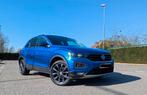 VW T-Roc, Voorwielaandrijving, Stof, 4 cilinders, Blauw