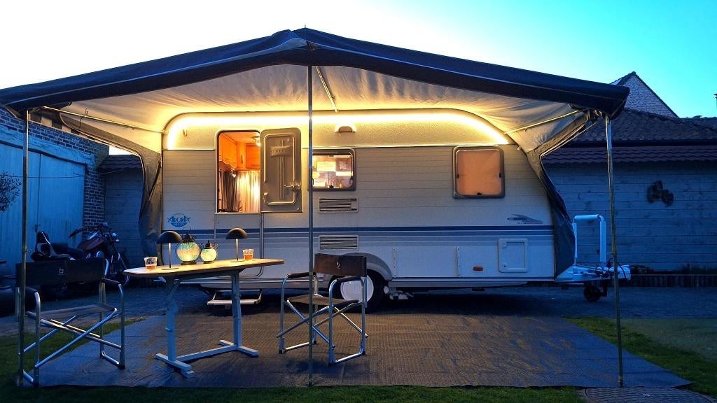 Zoek niet verder !  DEZE WORDT HET, Caravans en Kamperen, Caravans, Particulier, tot en met 4, 1000 - 1250 kg, Rondzit, Adria