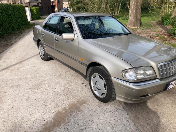 Mercedes c180 w202, Auto's, Mercedes-Benz, Particulier, Benzine, Ophalen
