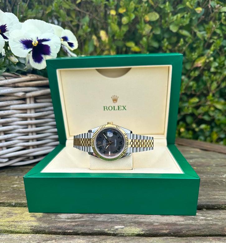 Rolex Datejust bicolore « Wimbledon », Bijoux, Sacs & Beauté, Montres | Hommes, Neuf, Rolex, Or, Enlèvement ou Envoi