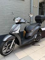 Piaggio liberty s50 A klas, Fietsen en Brommers, Ophalen