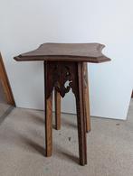 Chêne Piédestal, Antiquités & Art, Enlèvement