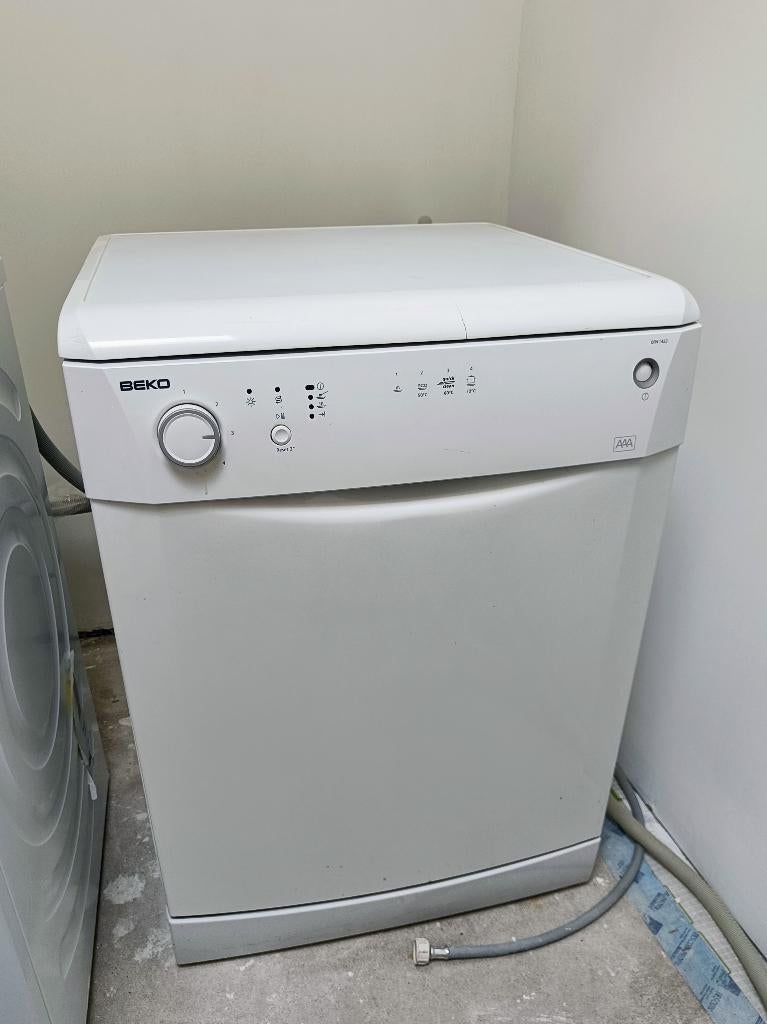 Vaatwasser Beko DFN 1423, Ophalen, Gebruikt, Energieklasse A of zuiniger, 85 tot 90 cm