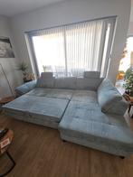 Hoeksalon met slaapfunctie, Ophalen