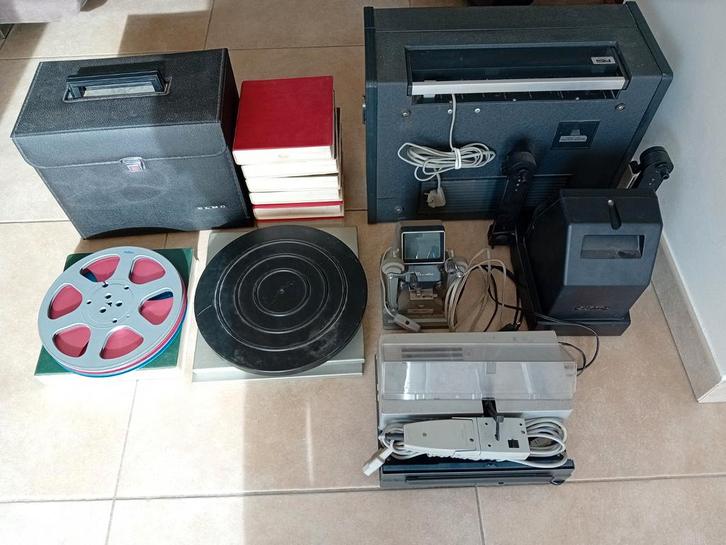 lot filmprojectors, spoelen, enz., Hobby en Vrije tijd, Overige Hobby en Vrije tijd, Gebruikt, Ophalen