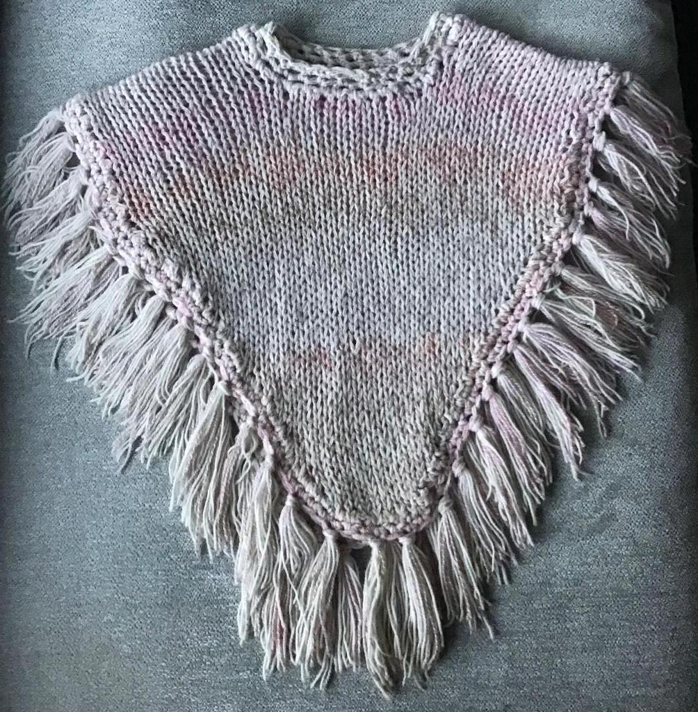 Kleurrijke handgemaakte wollen poncho onesize, Kleding | Dames, Truien en Vesten, Ophalen of Verzenden, Zo goed als nieuw, Overige kleuren