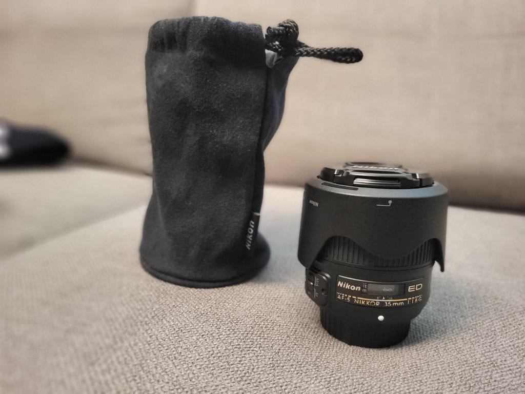 Nikon 35 mm f/1.8 G AF-S ED-objectief (full-frame FX), Ophalen